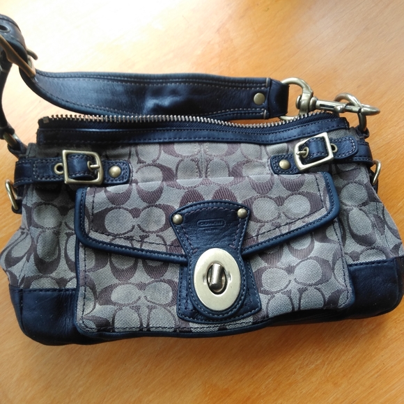 Coach bag - Picture 2 of 4